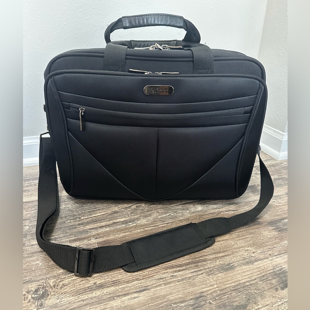 Kenneth Cole Reaction Black Laptop Bag with Shoulder Strap